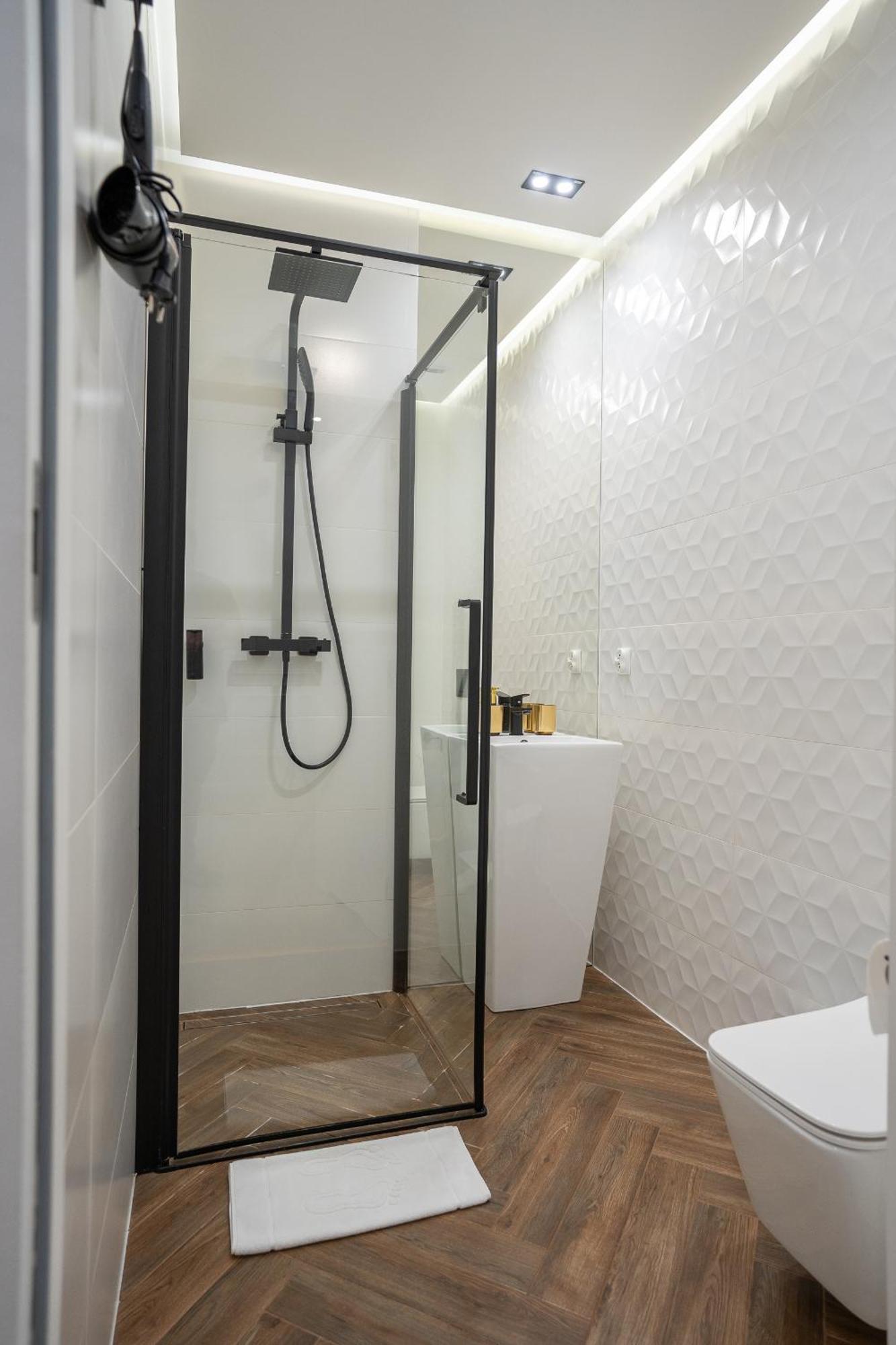 Apartament Shadow Prywatne Jacuzzi Zamoyskiego Kraków Zewnętrze zdjęcie